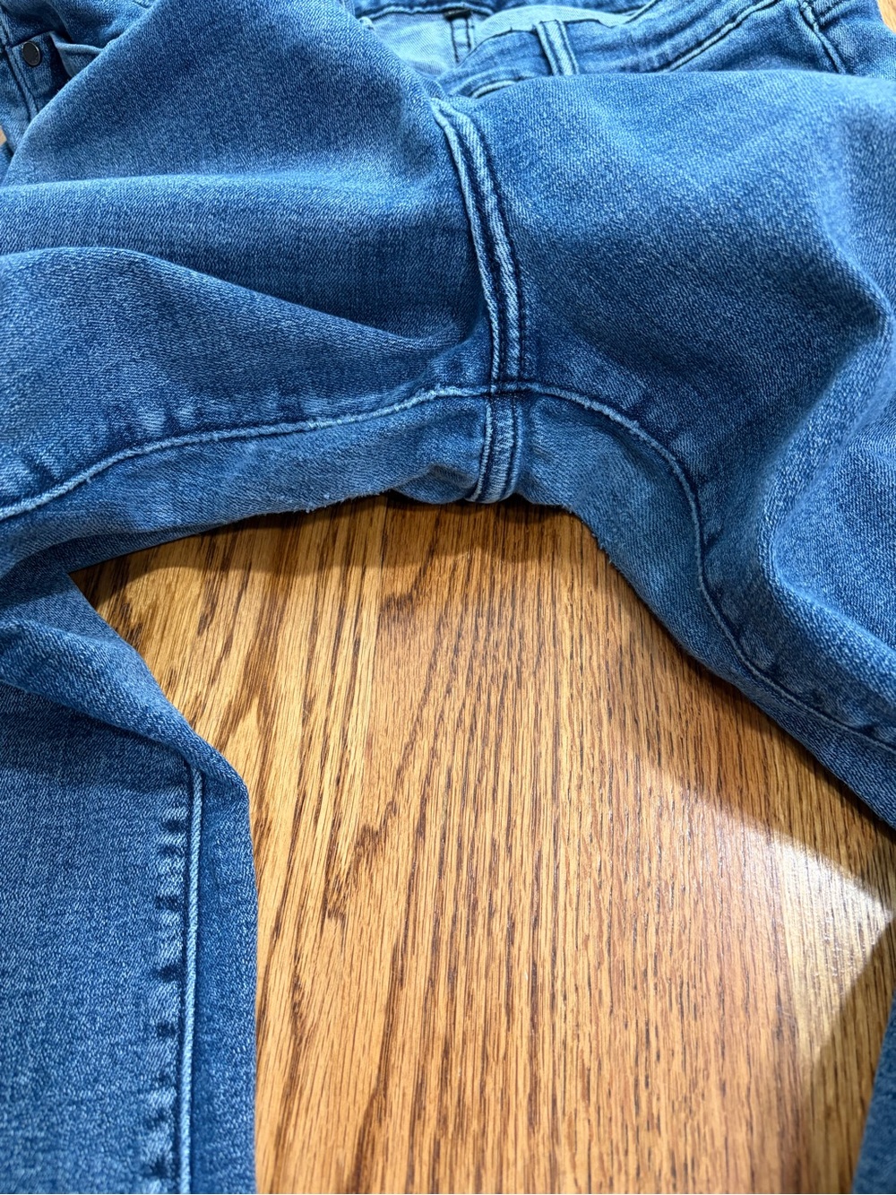 Liverpool Mid-Rise Slight Flare Blue Denim Jeans (16/33) - Picture 6 of 10